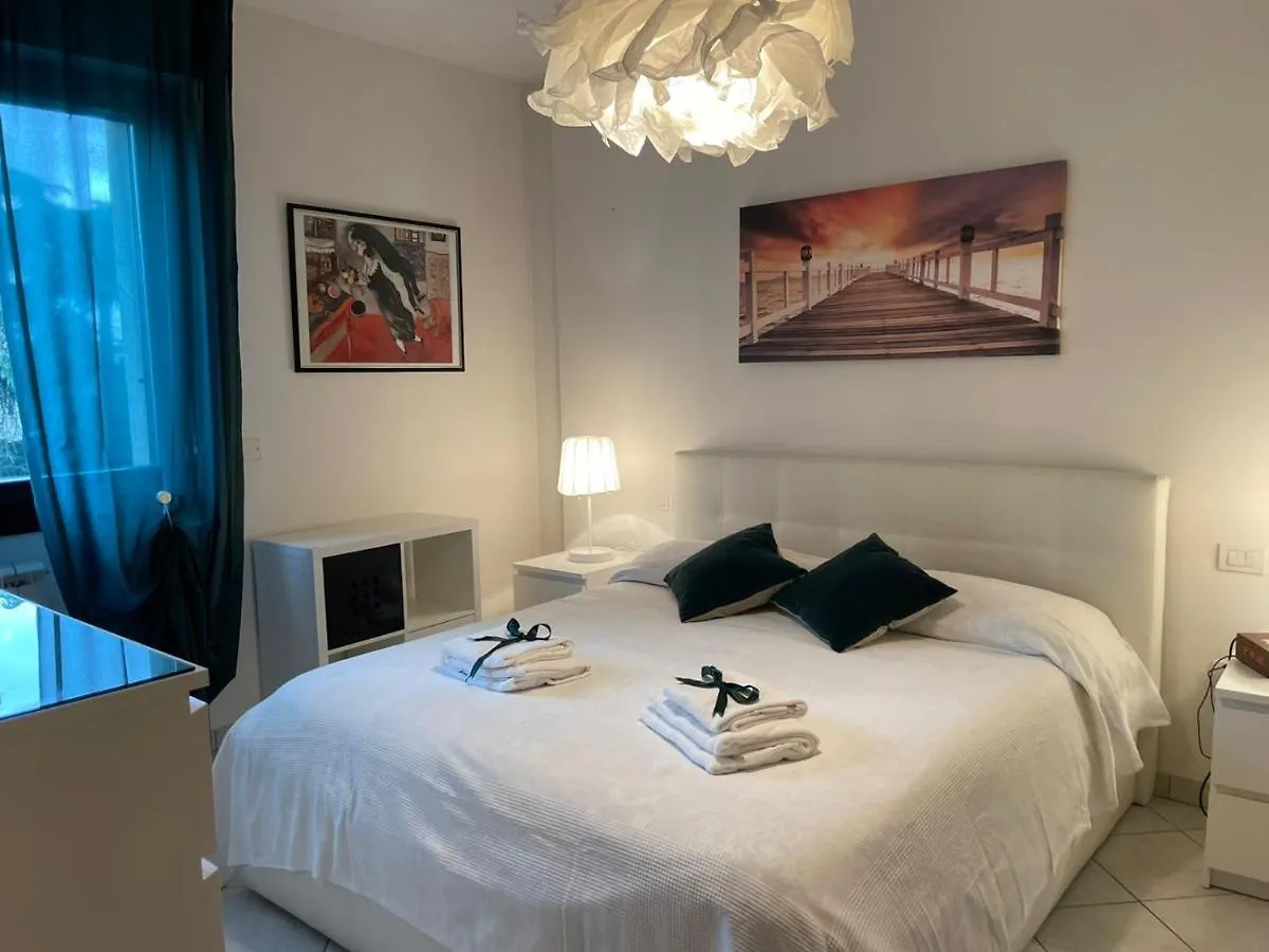 White&Grey House Appartement Florence